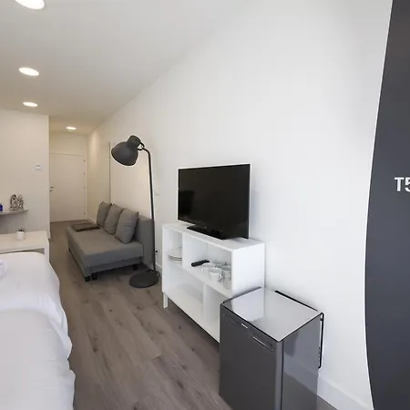 B&B T5 Donostia 산세바스티안