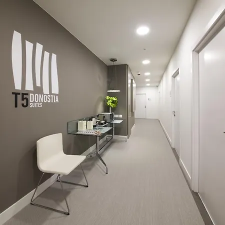 Panzió T5 Donostia *