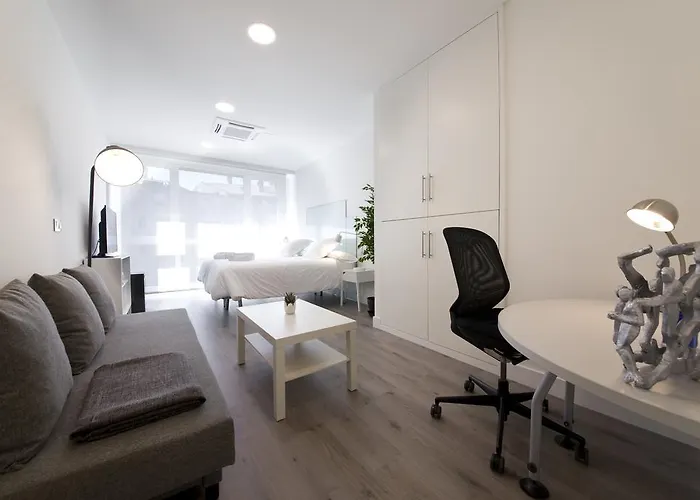 T5 Donostia Bed & Breakfast *